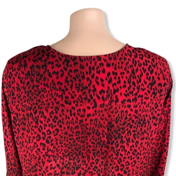 Sanctuary Cori Smocked Sleeve Ted Leopard Blouse - Picture 8 of 16